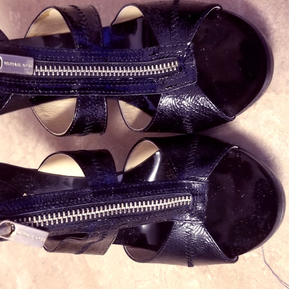 Shoes heels